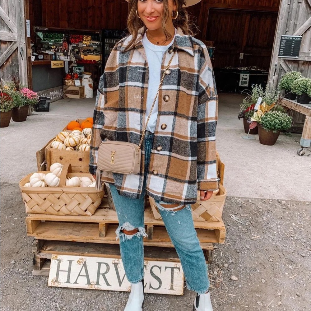 Plaid Button-Up shacket oversized long sleeve sweater women - Picture 4 of 5